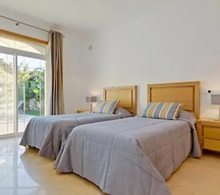 Vale Do Garrao Sleeps 12 Pool Air Con Wifi * Quinta do Lago